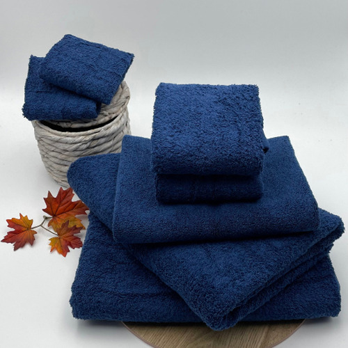 RAE outlet DUNN BLUE BATHROOM SET WITH KASSA SPA LUSH TOWEL SET